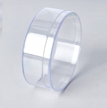 Round transparent box with lid