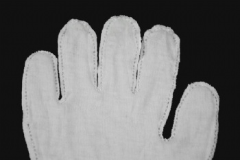 White Soft Breathable Gloves (Thin)